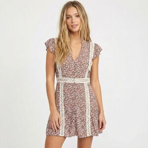 POL Mauve Floral Mini Dress S NWT Cottagecore Boho Lace Crochet Flutter Sleeve